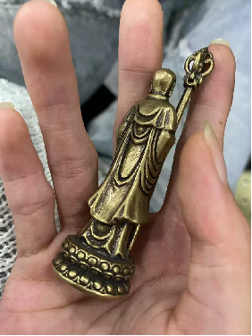 黄铜地臧随身佛