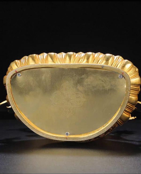 藏传民族密宗鎏金黄铜文殊师利菩萨供佛摆件